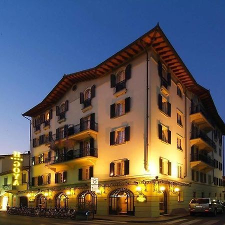 Hotel Goya Forte dei Marmi Bagian luar foto
