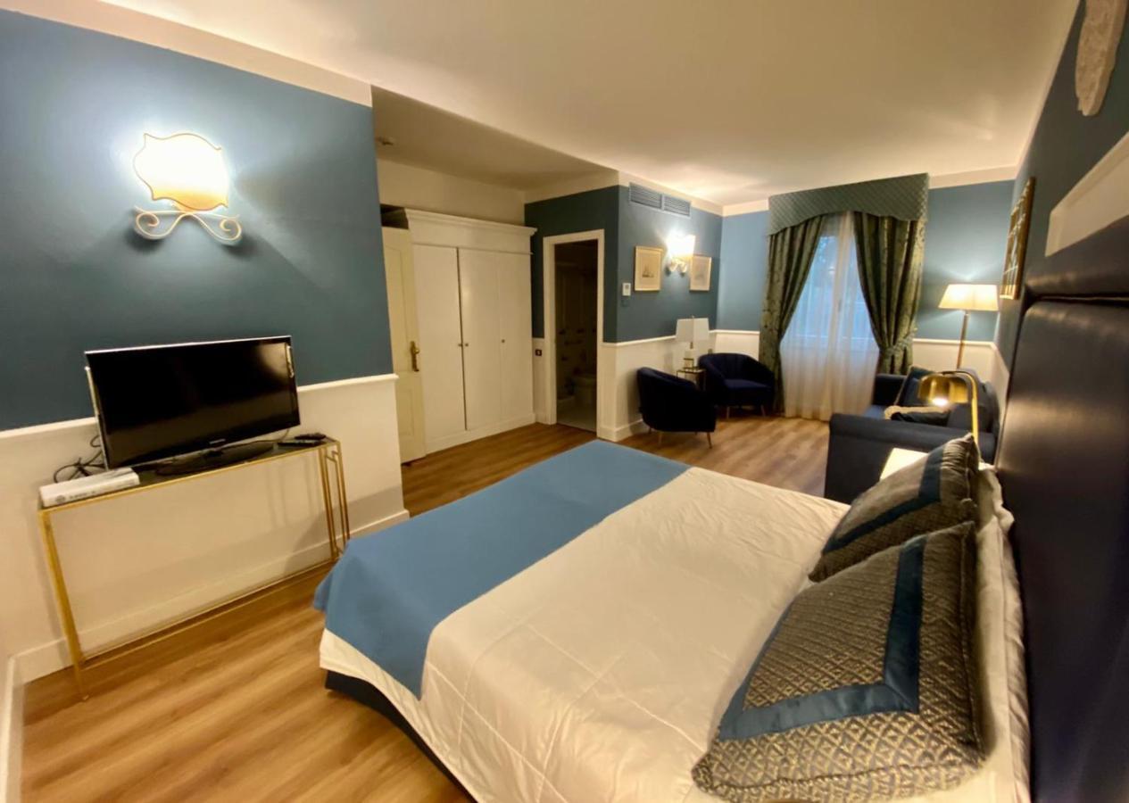 Hotel Goya Forte dei Marmi Bagian luar foto