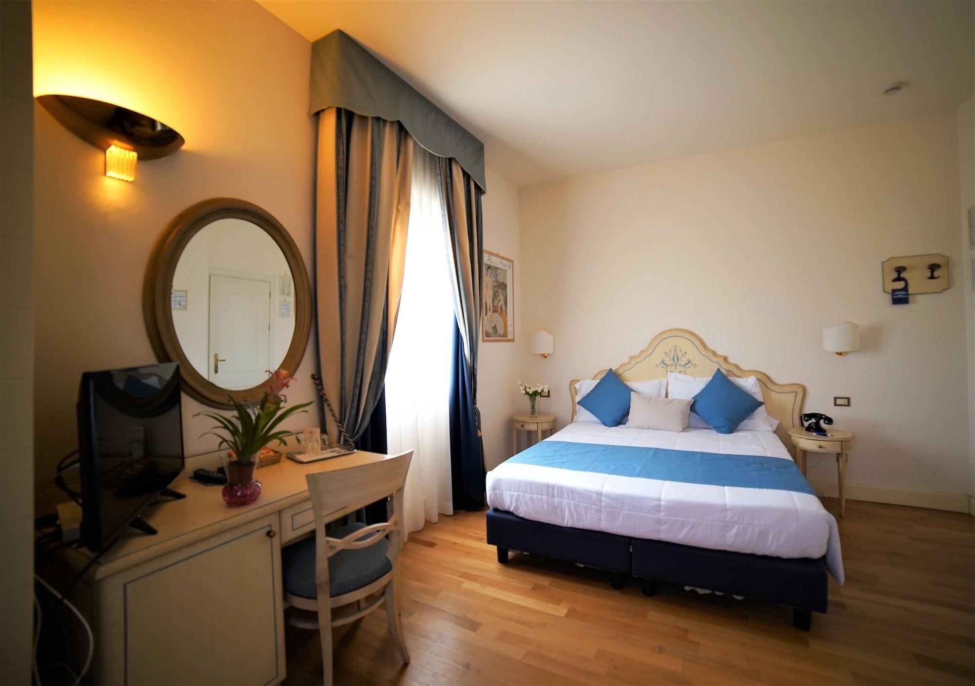 Hotel Goya Forte dei Marmi Bagian luar foto