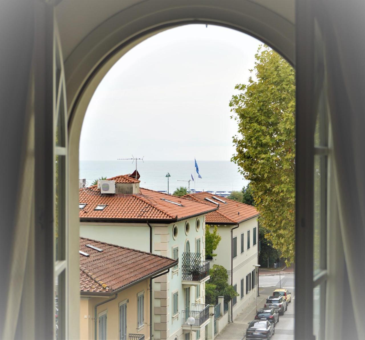 Hotel Goya Forte dei Marmi Bagian luar foto